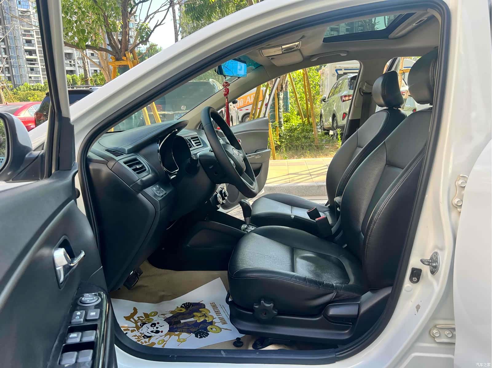 Kia K2, 2012 16