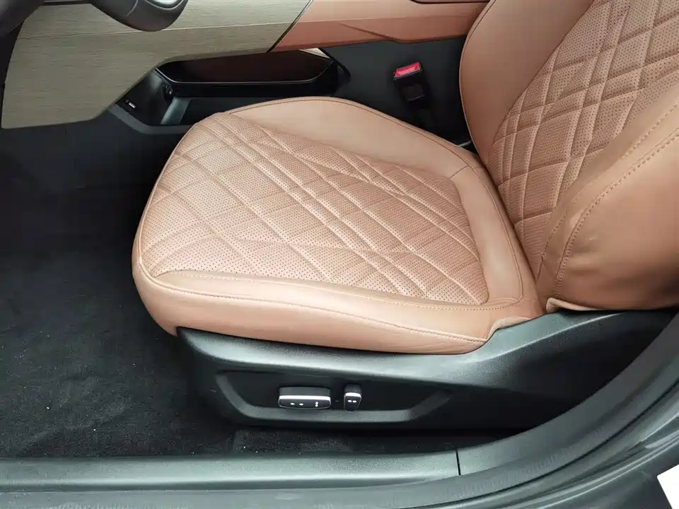 Changan A05