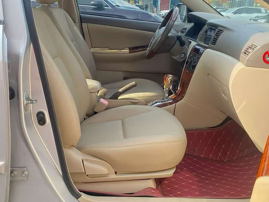Toyota Corolla 2010, фото 15
