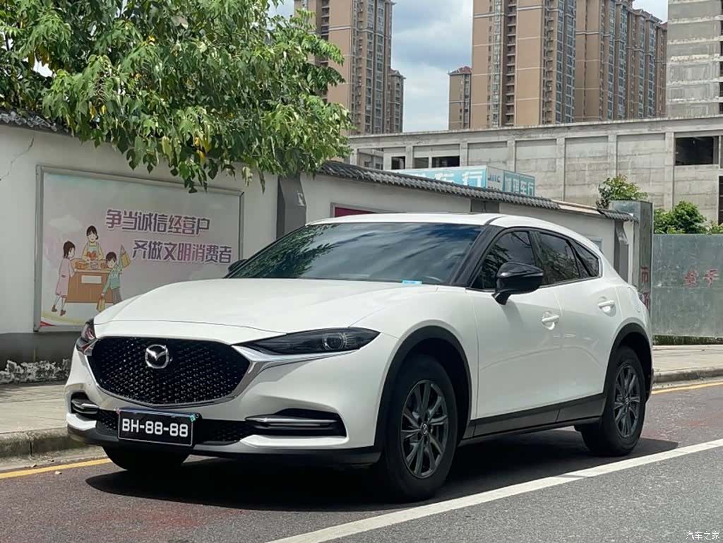 Mazda CX-4, 2023 1