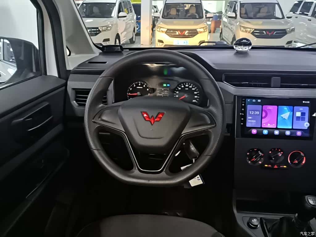 Wuling Hongguang, 2022 11
