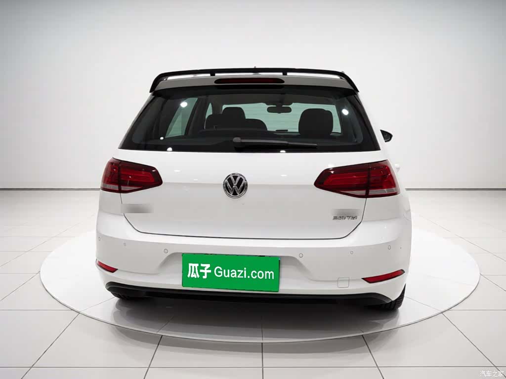 Volkswagen Golf, 2018 3