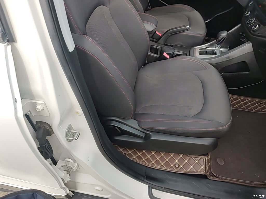 Chery 5, 2017 25