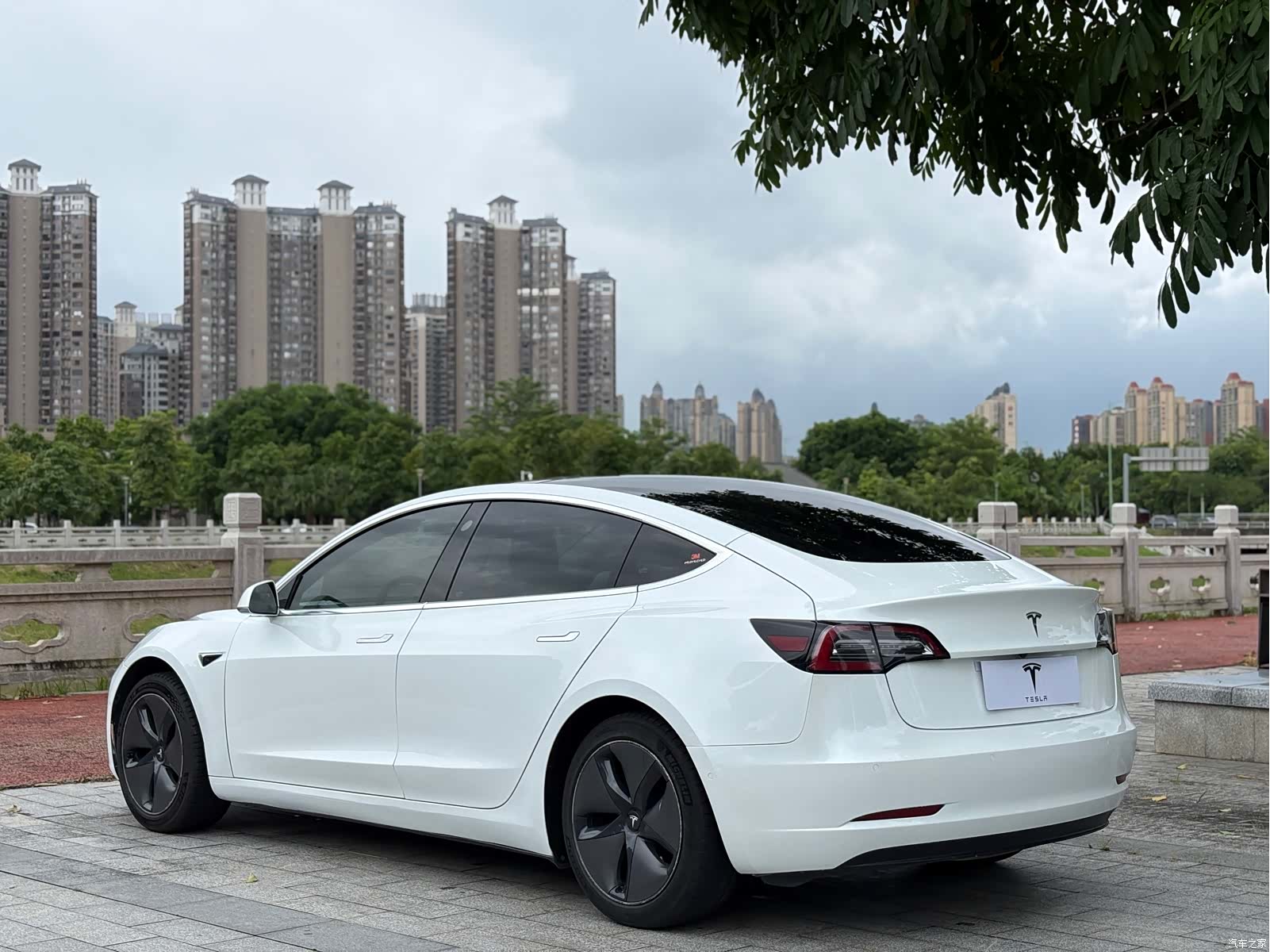 Tesla Model 3, 2020 7