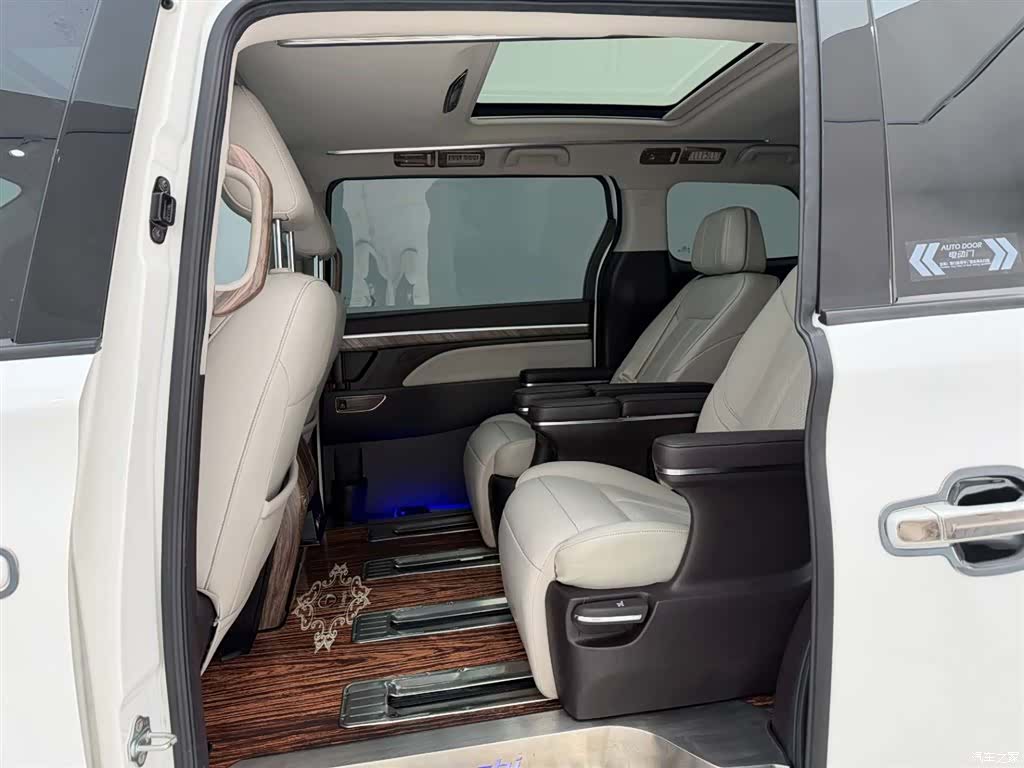 Trumpchi M8, 2021 17
