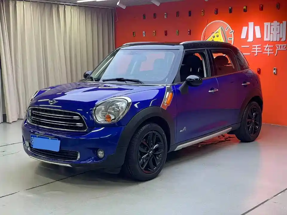 MINI COUNTRYMAN