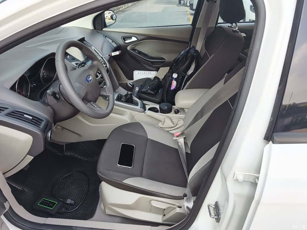 Ford Focus, 2015 15