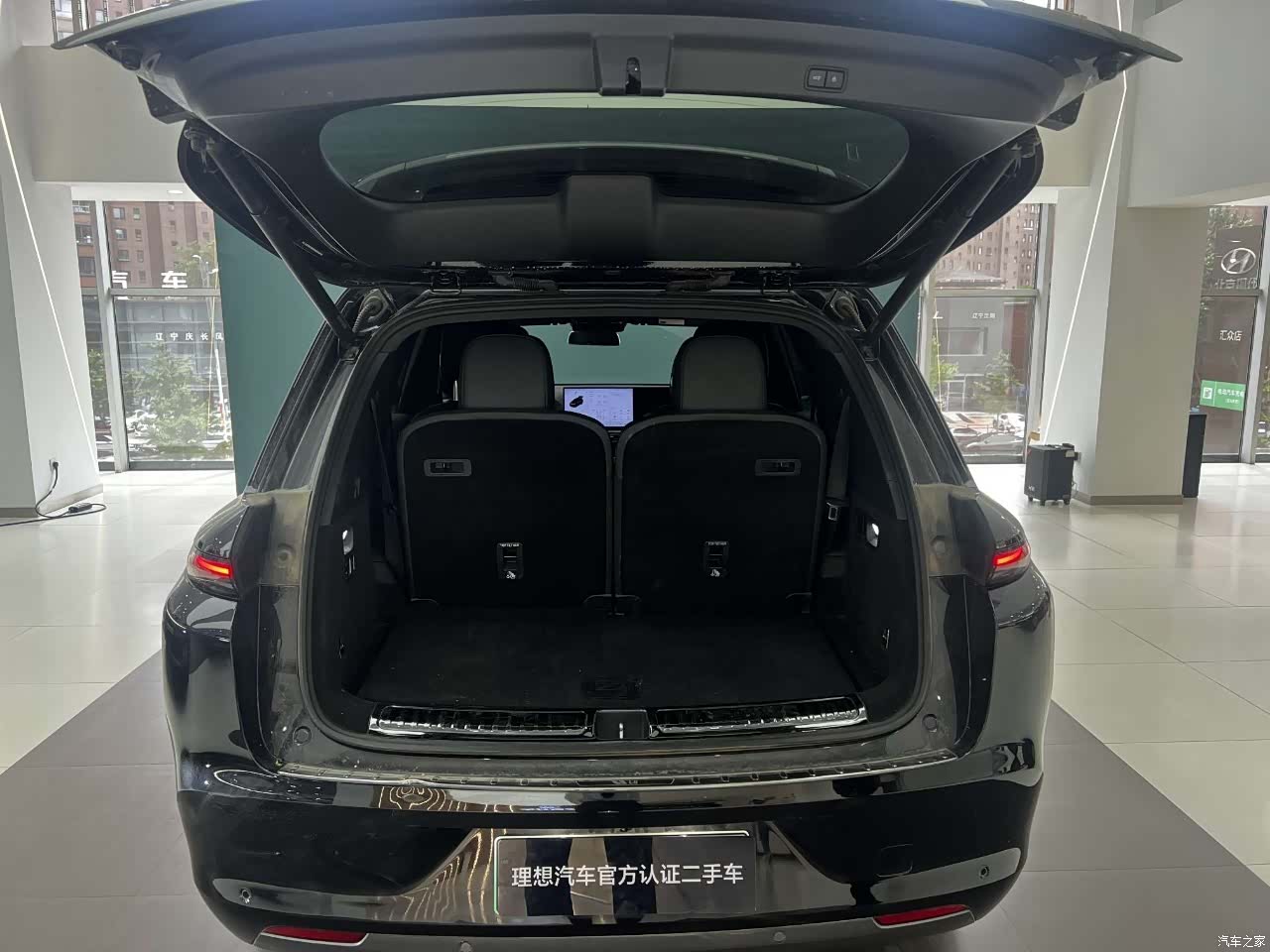 Li Auto L8, 2024 все фото