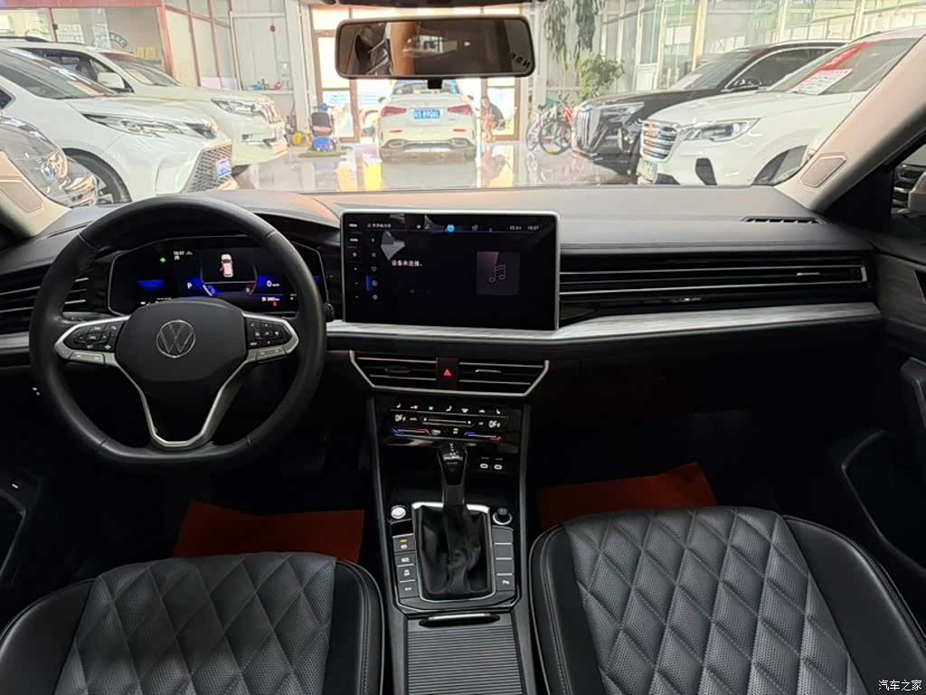 Volkswagen Sagitar, 2022 все фото