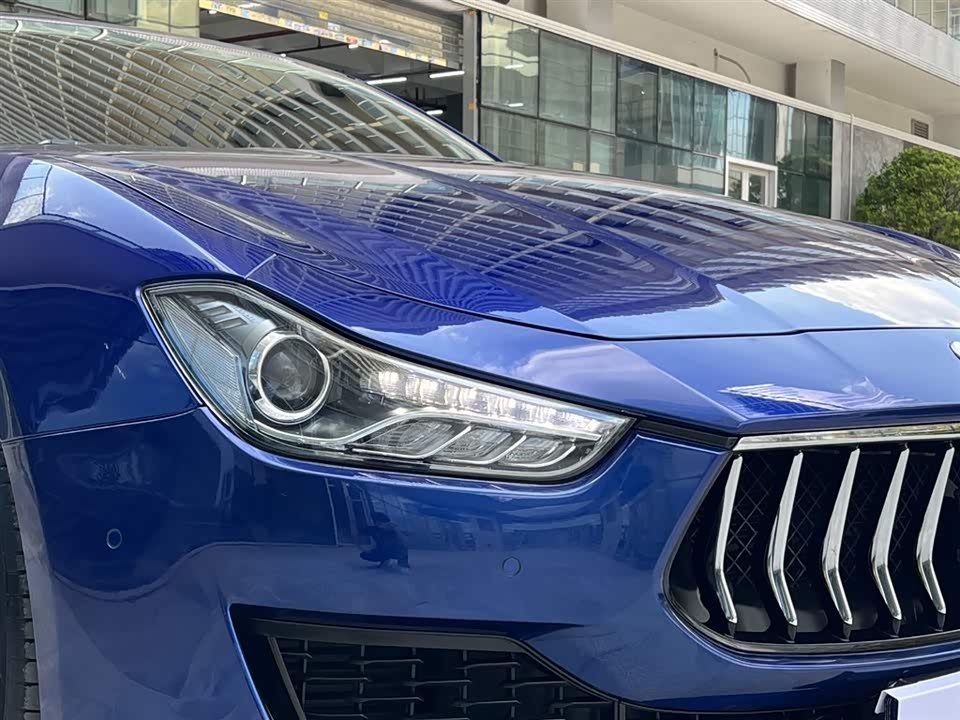 Maserati Ghibli
