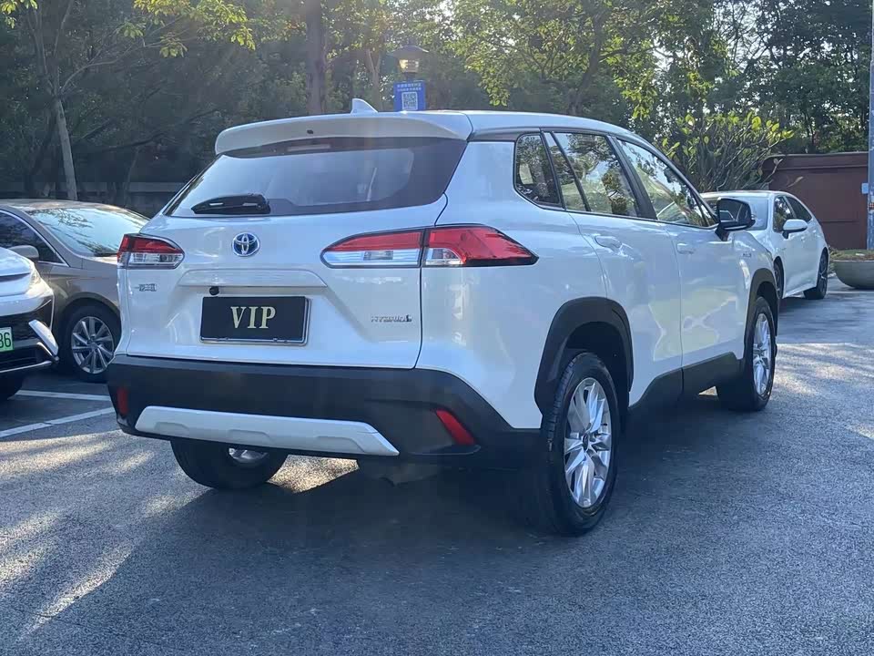 Toyota Corolla Sharp amplifier