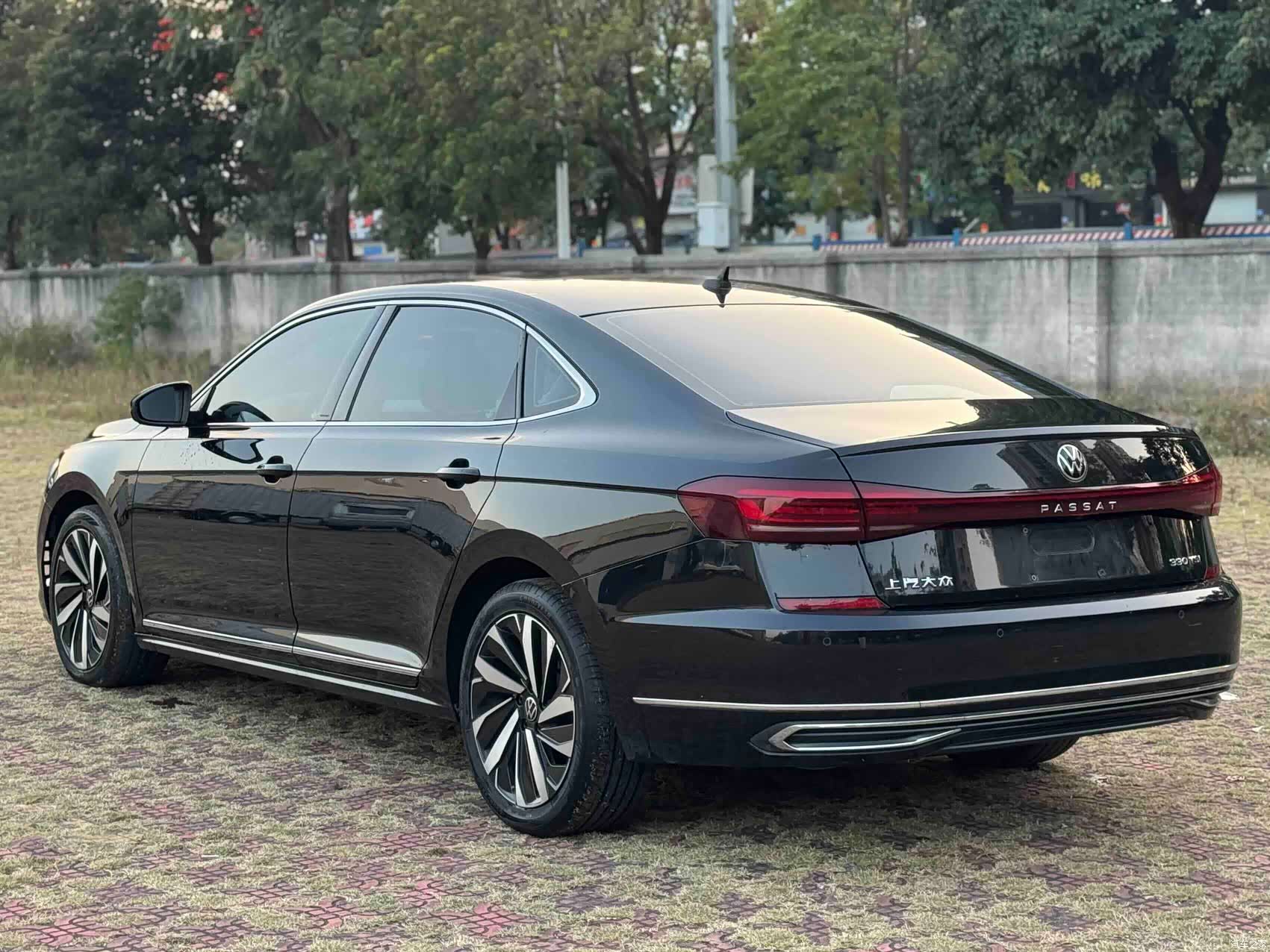 Volkswagen Passat, 2022 7