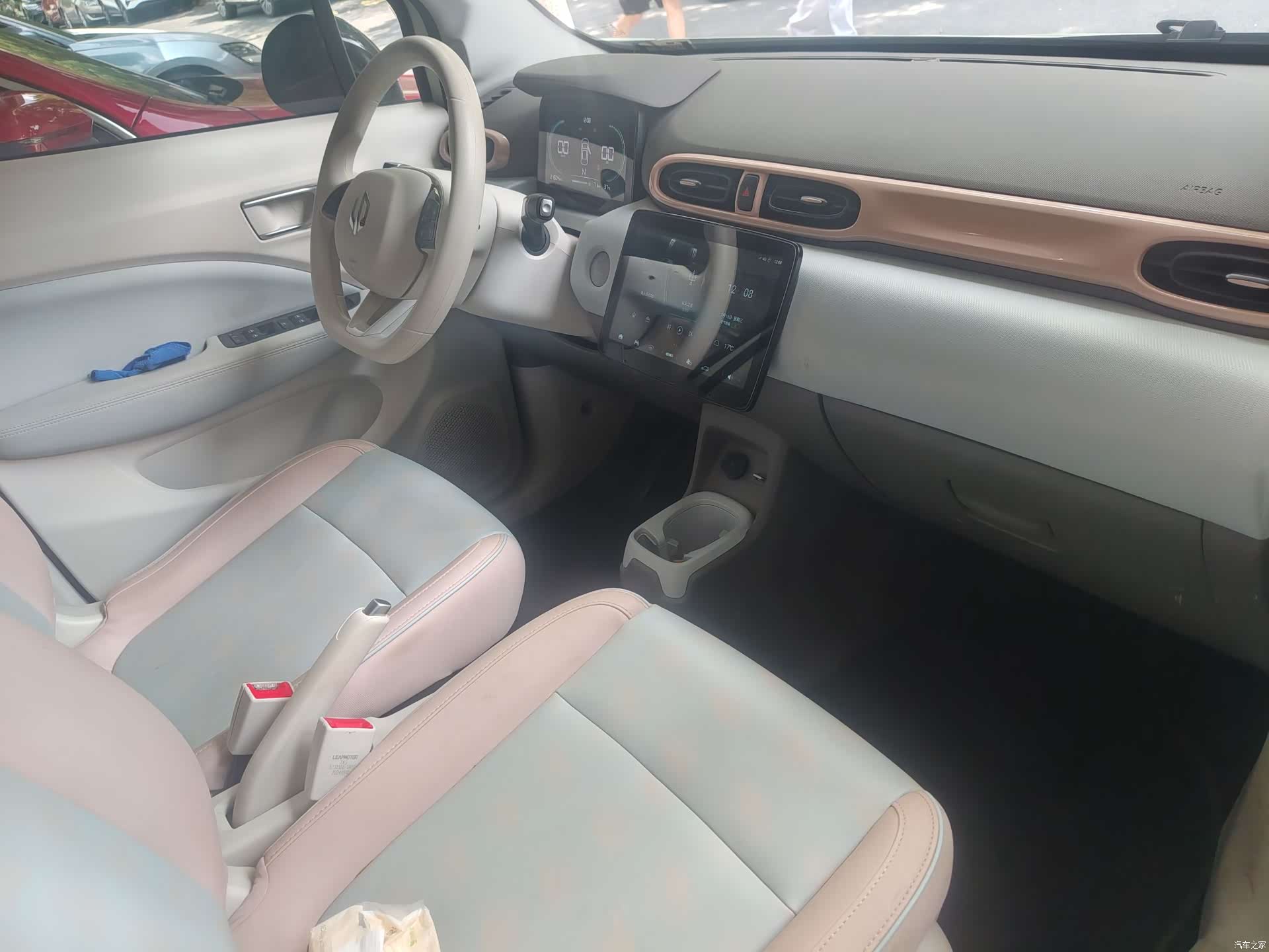 Leapmotor T03, 2024 все фото