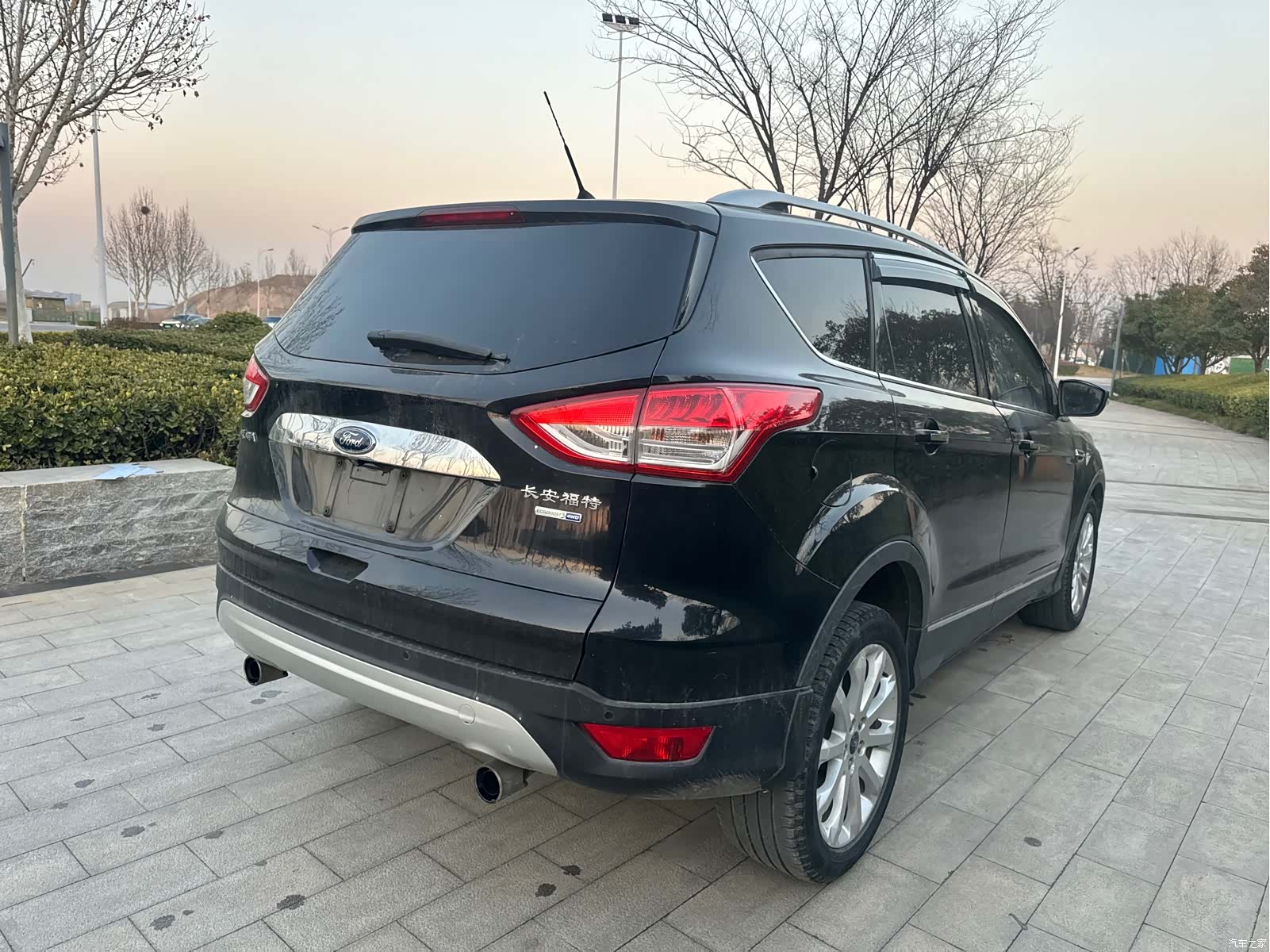 Ford Kuga, 2015 13