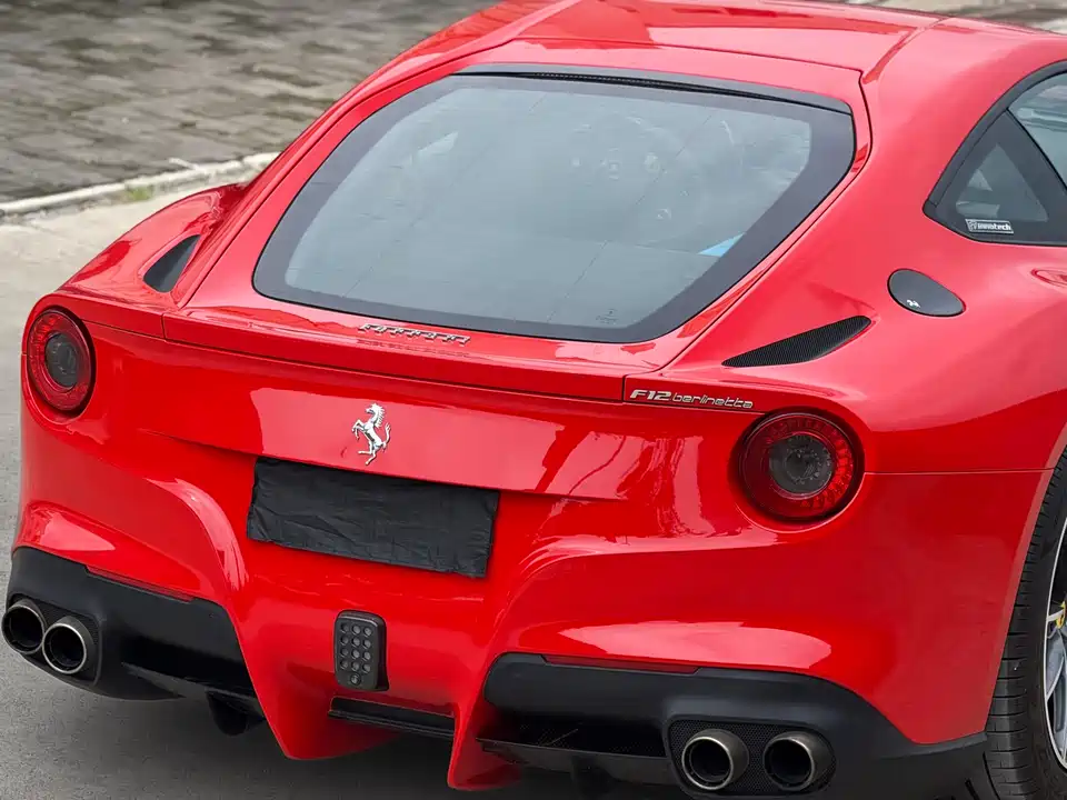 Ferrari F12berlinetta