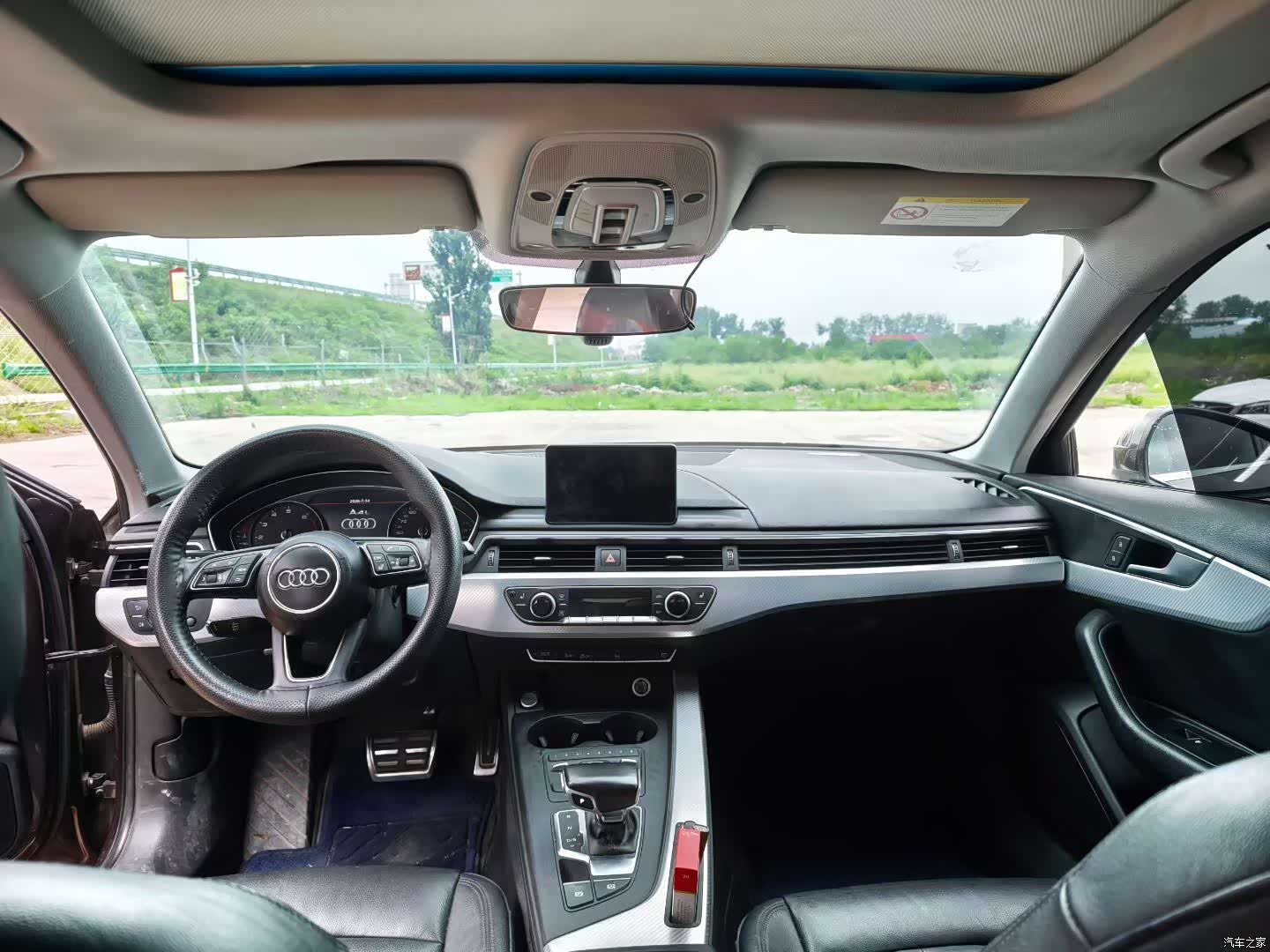 Audi A4L, 2017 9
