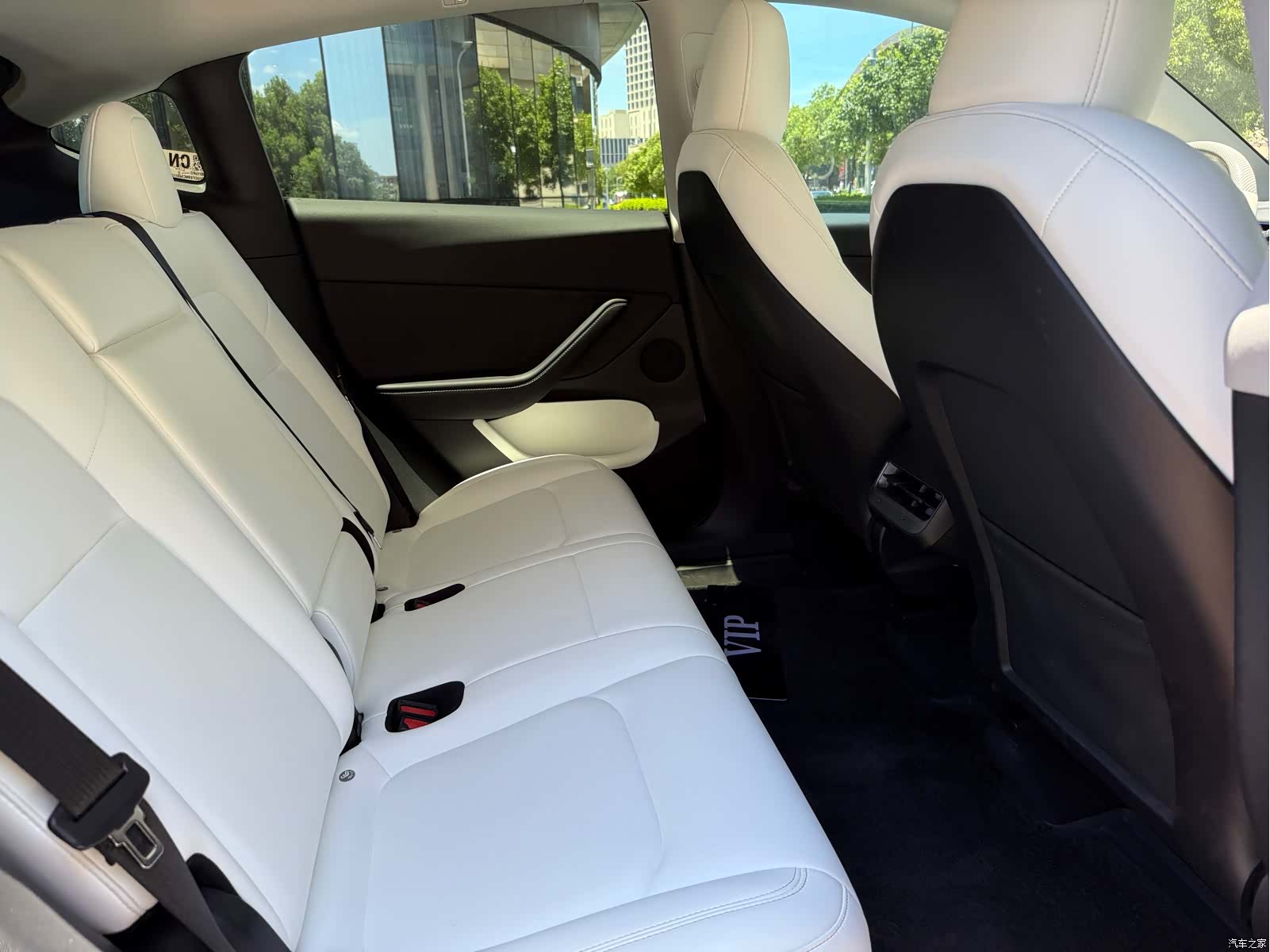 Tesla Model Y, 2022 8