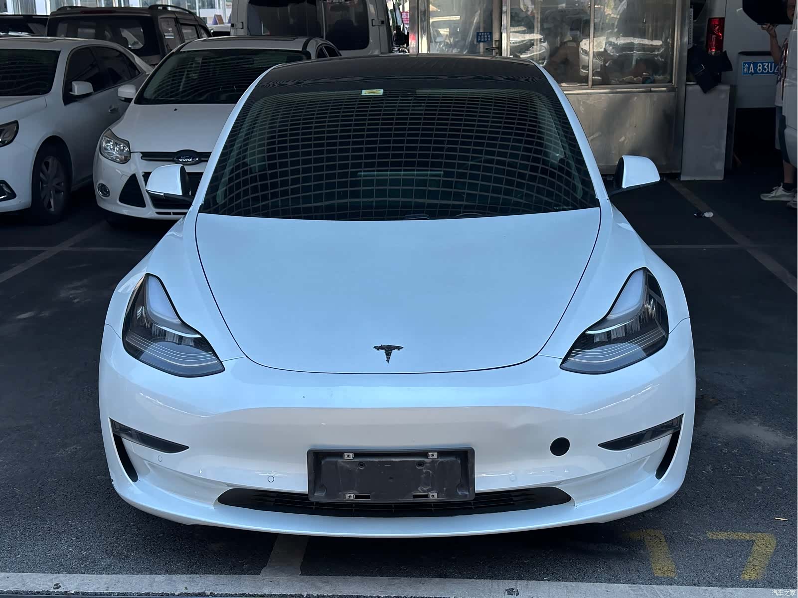 Tesla Model 3, 2019 1