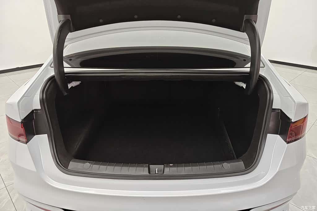BYD Qin, 2024 4