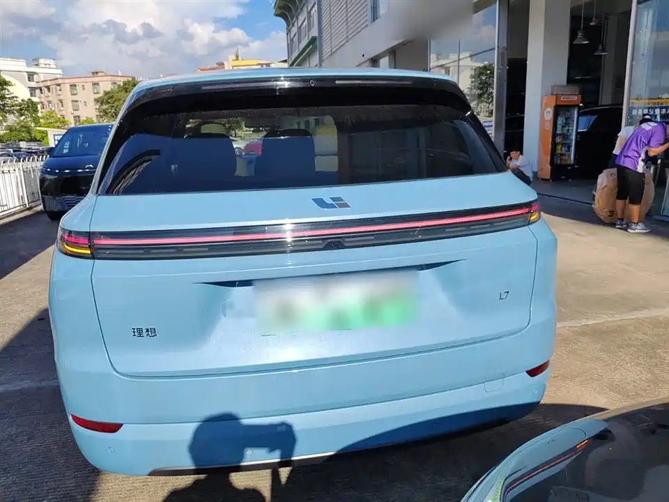 Li Auto Ideal L7