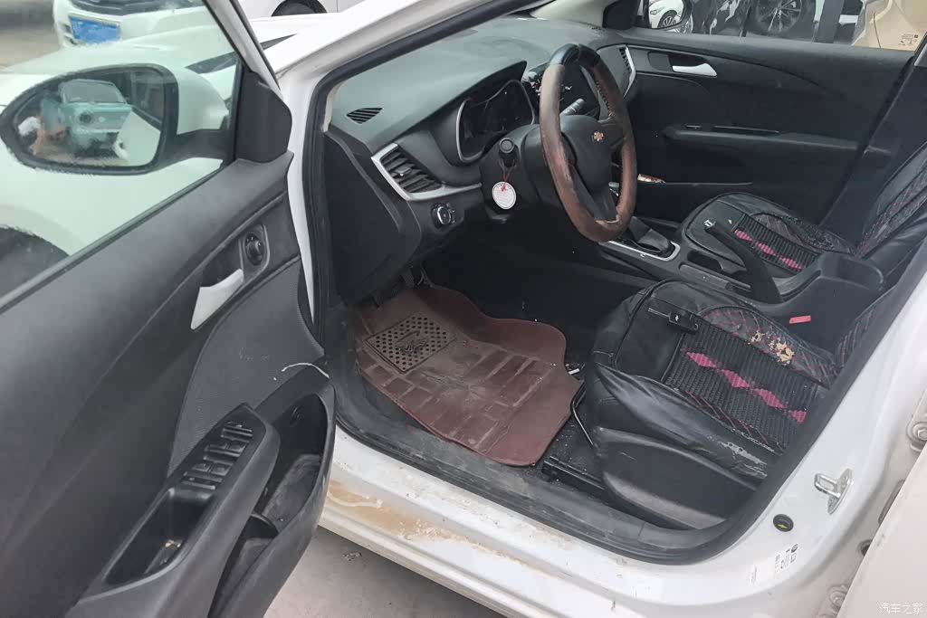 Chevrolet 320, 2019 9