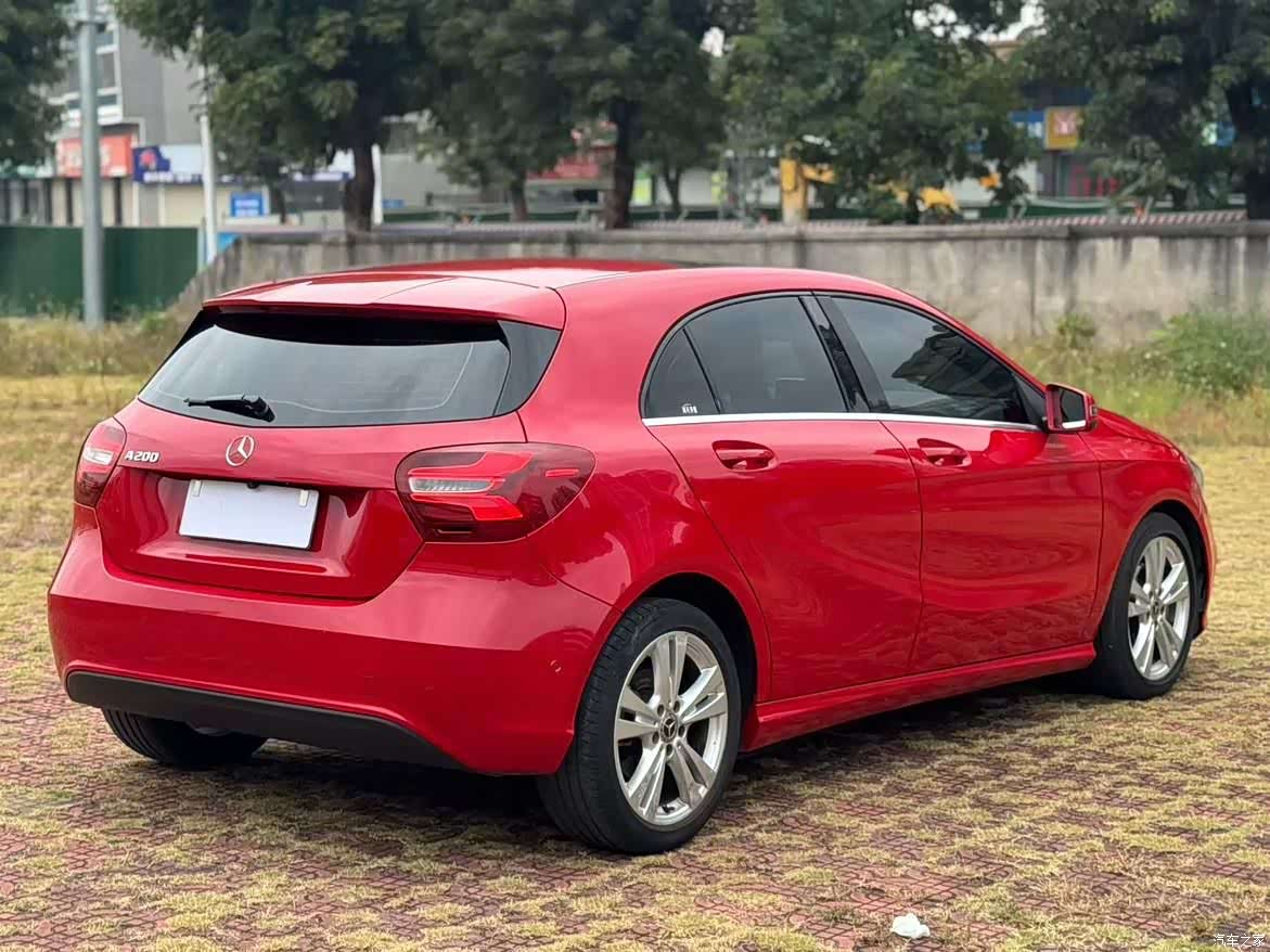 Mercedes-Benz A-Class, 2018 9