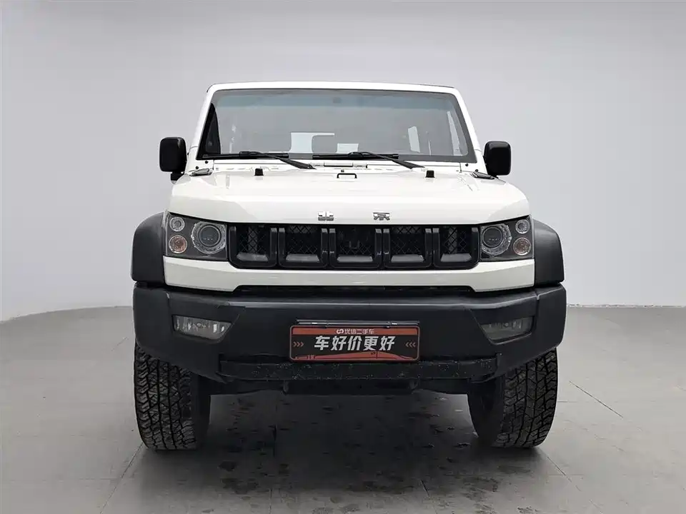 Beijing BJ40