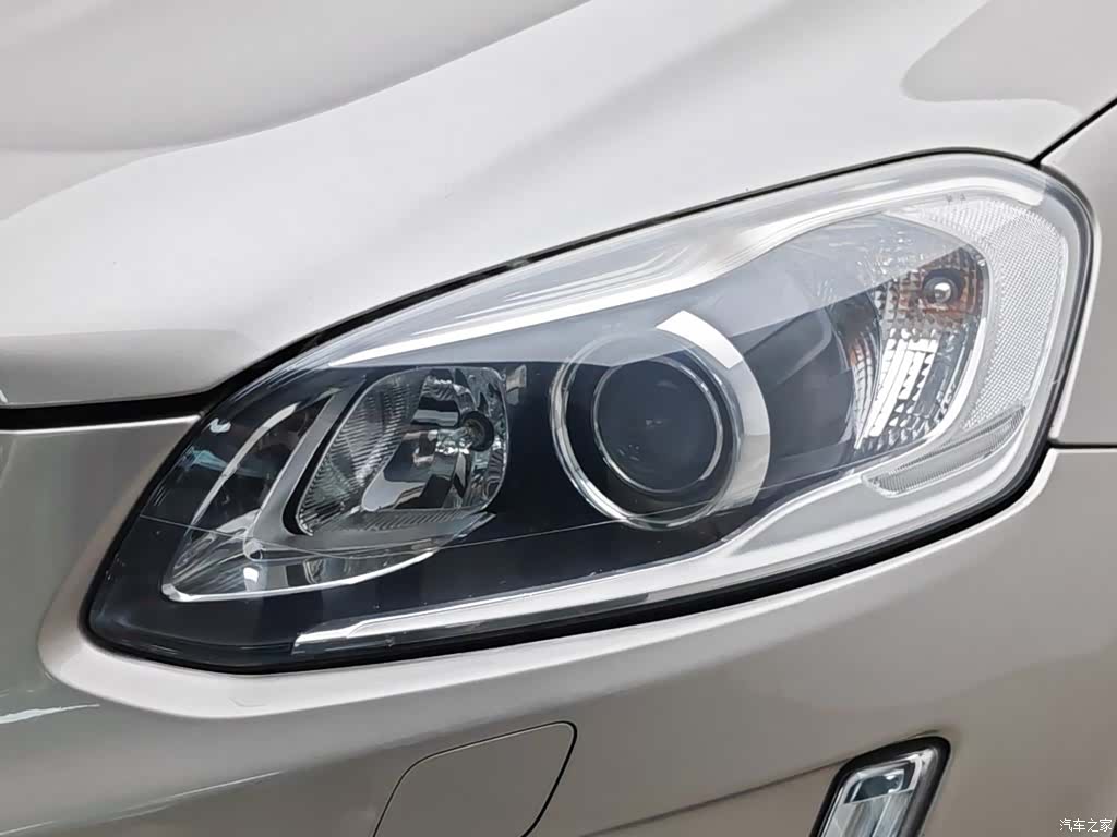 Volvo XC60, 2013 7