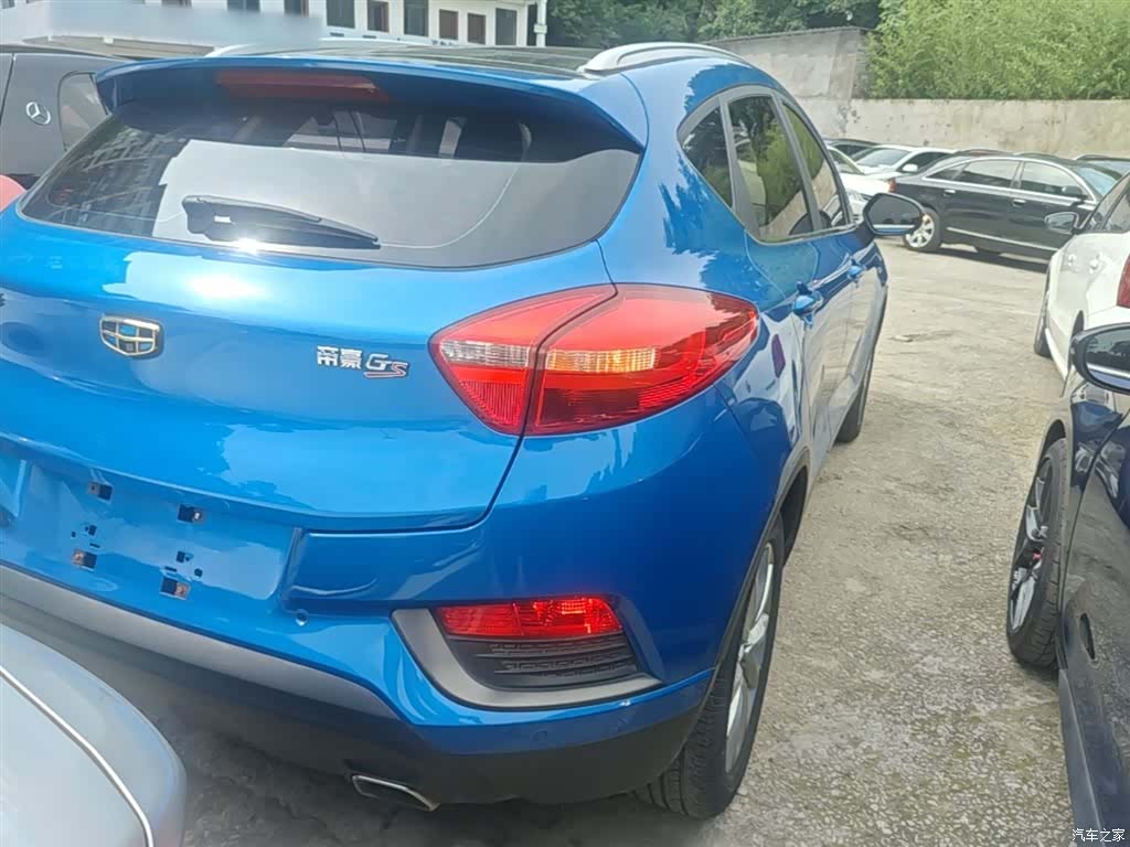 Geely Emgrand, 2016 8