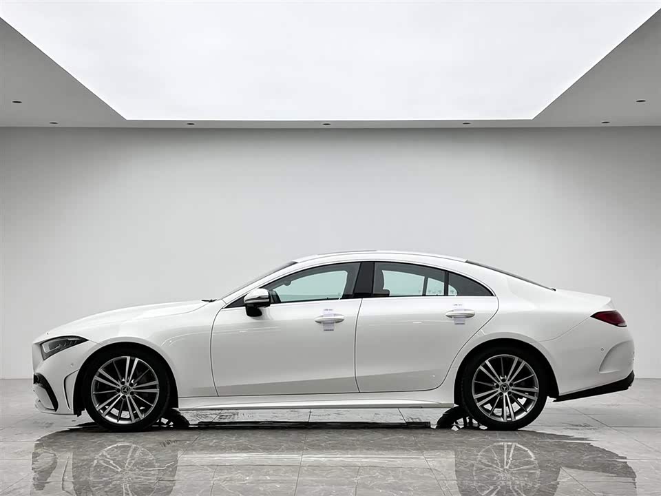 Mercedes-Benz CLS