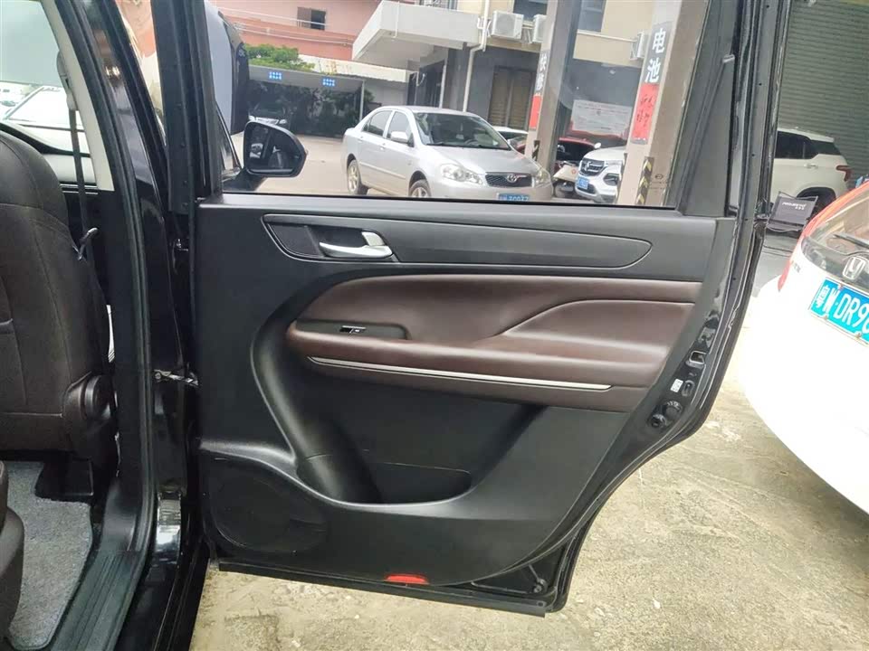 Trumpchi Trumpchi M6 Trumpchi Trumpchi M6