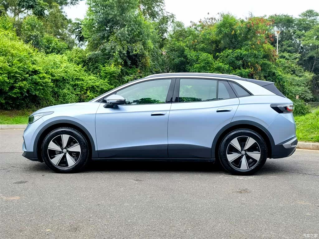 Volkswagen ID.4, 2024 4