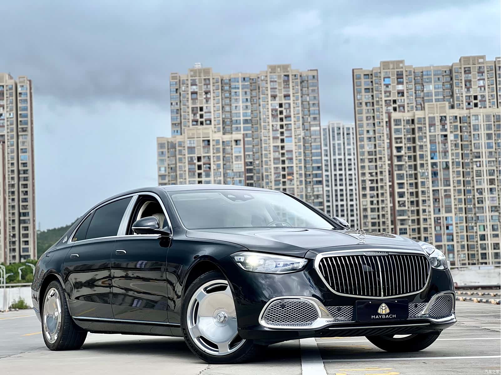 Maybach S-Class, 2023 4