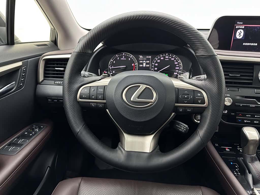 Lexus RX, 2022 9