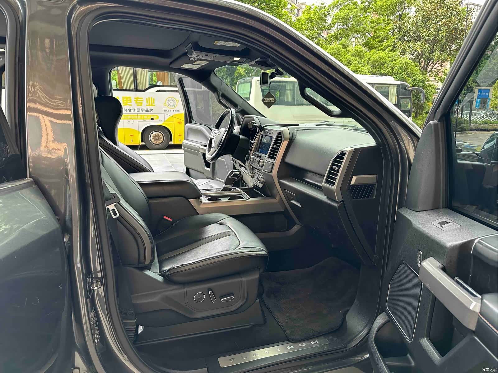 Ford F-150, 2019 12