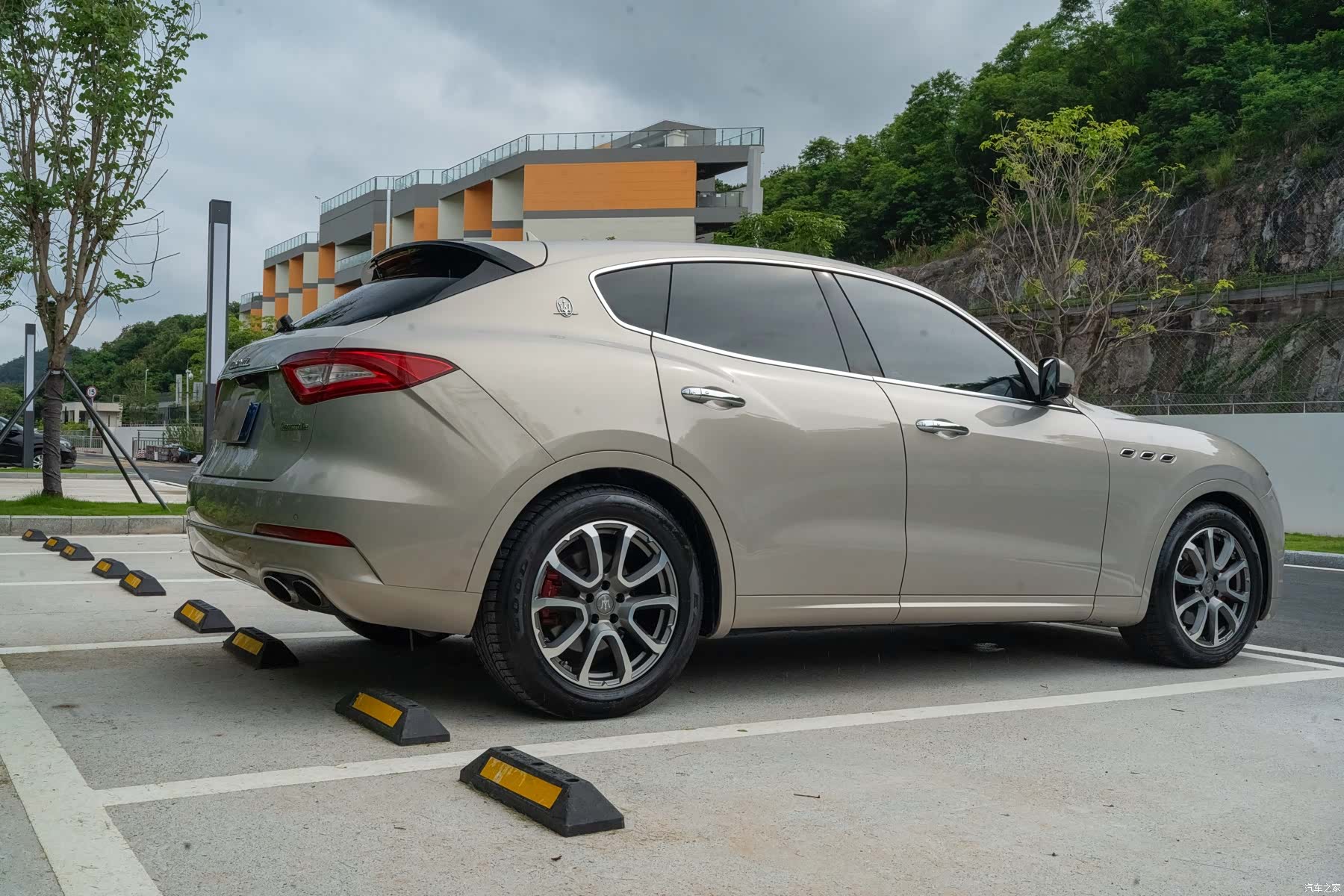 Maserati Levante, 2018 14