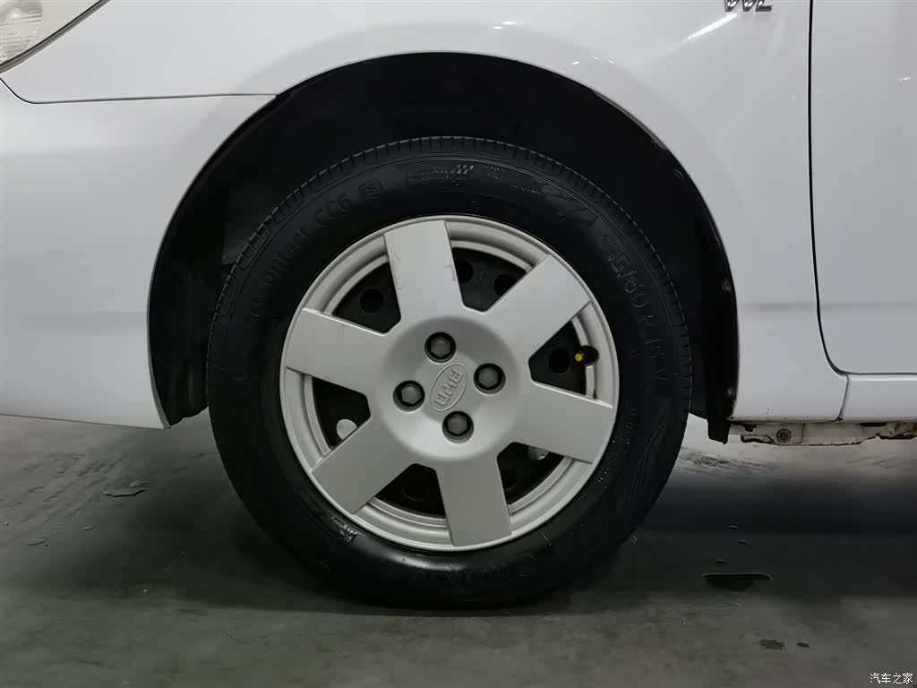 BYD F3, 2015 17