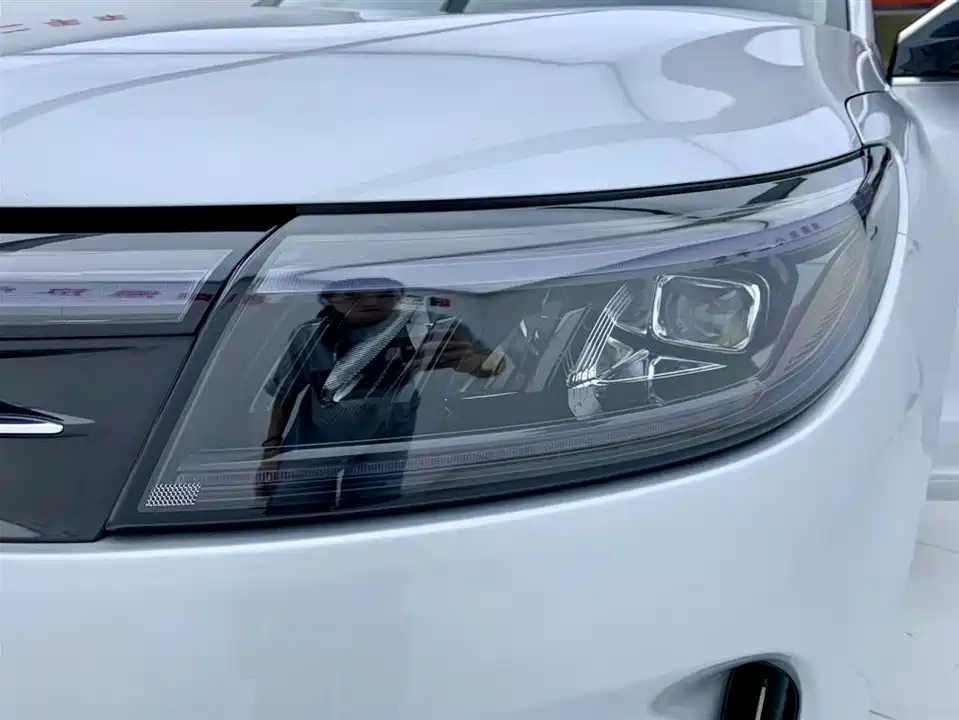 AITO Ask the world M7