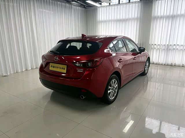 Mazda Mazda3, 2016 3