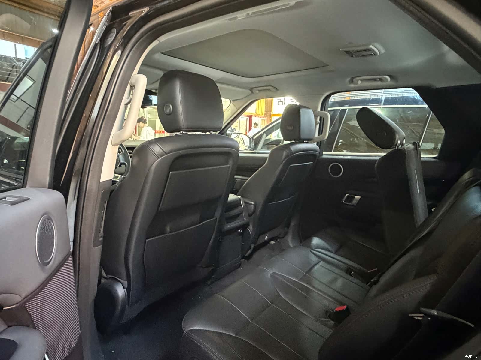 Land Rover Discovery, 2017 все фото