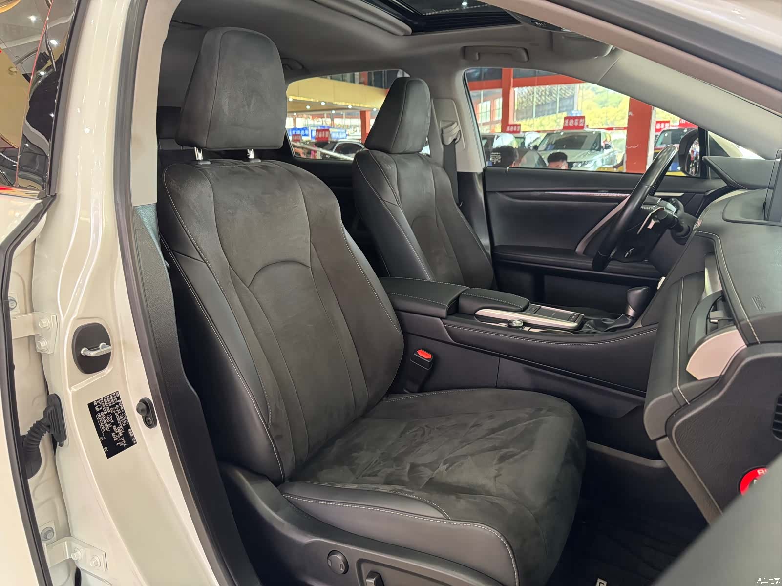 Lexus RX, 2021 14