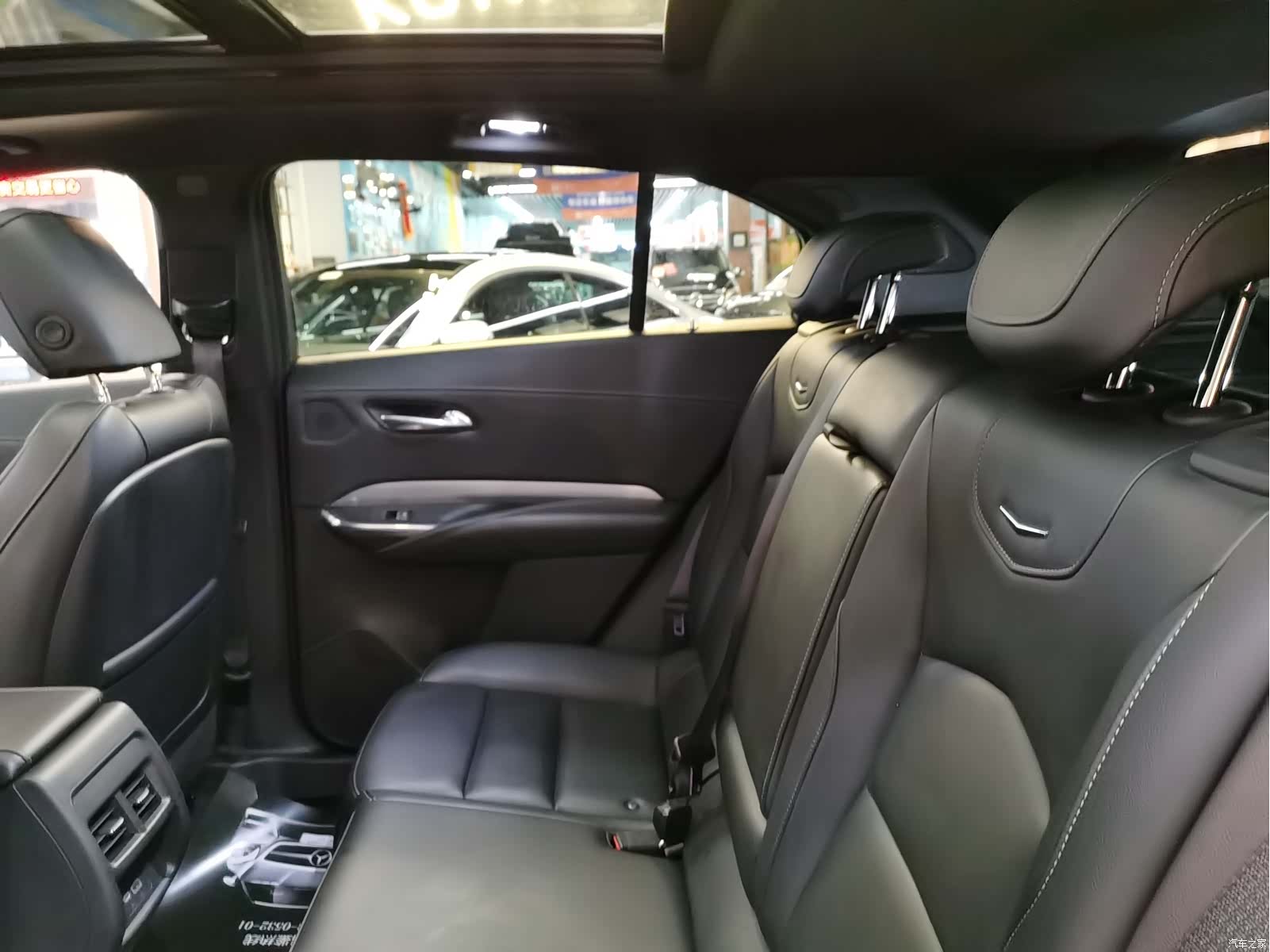 Cadillac XT4, 2021 7