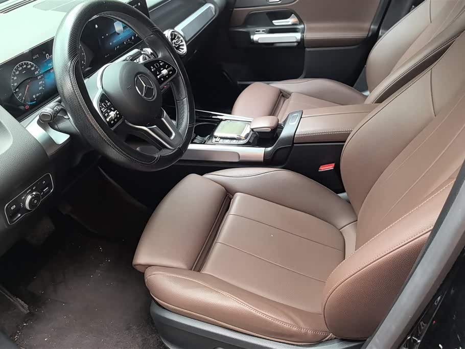 Mercedes-Benz GLB Mercedes-Benz GLB