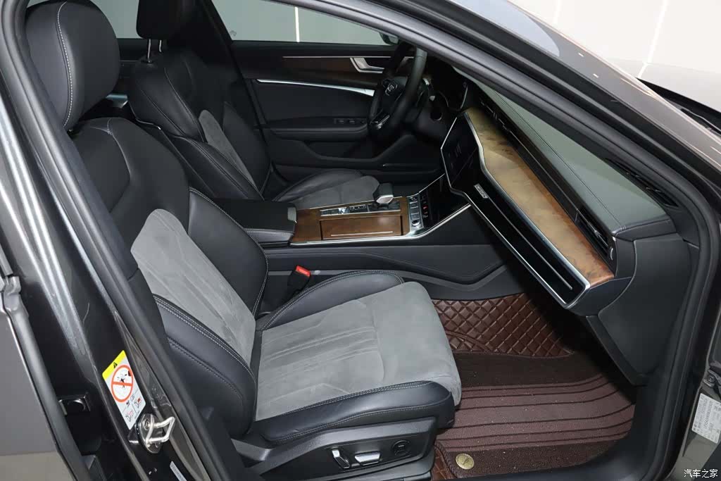 Audi A6L, 2022 16