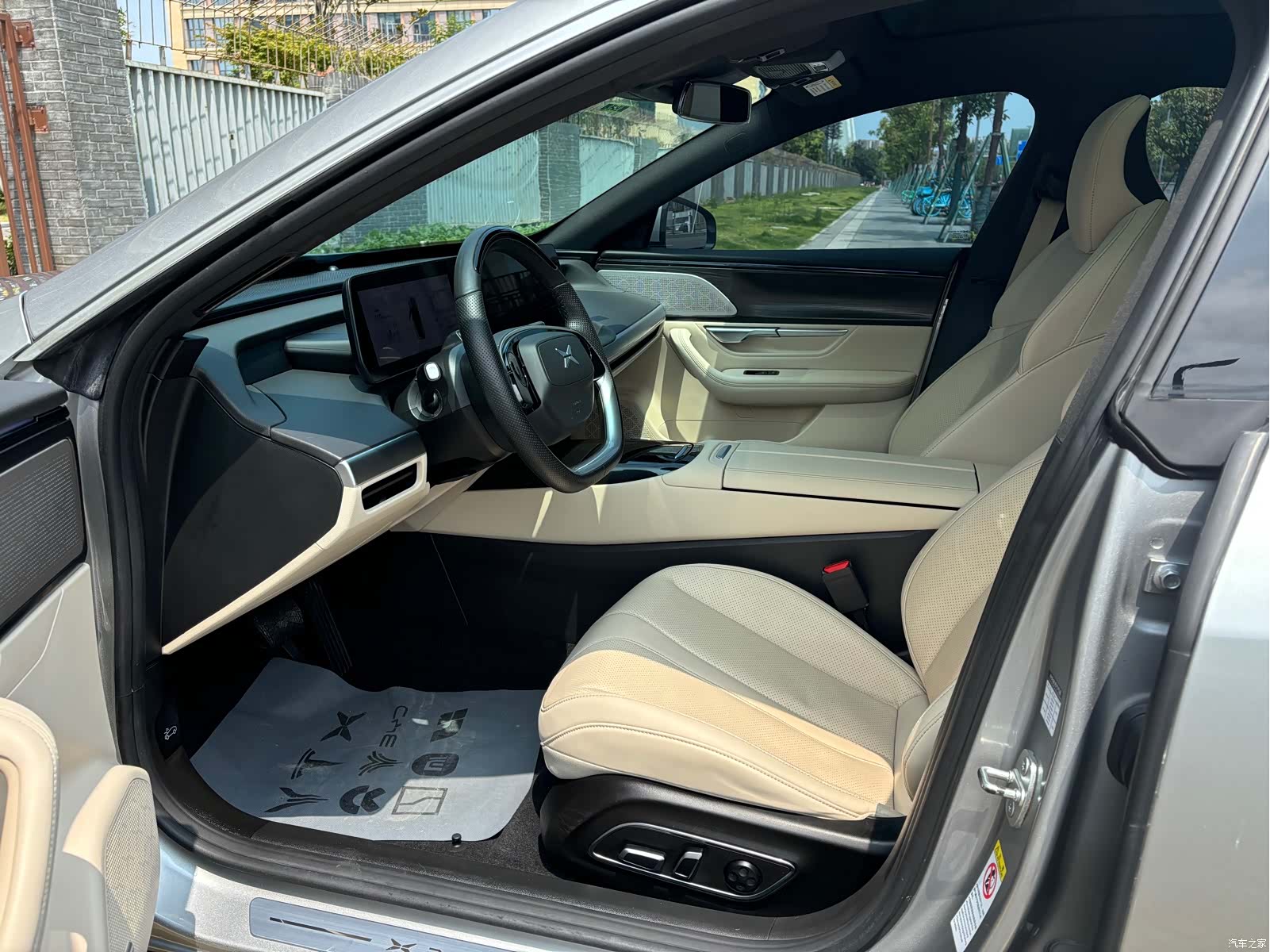 Xpeng P7, 2023 4