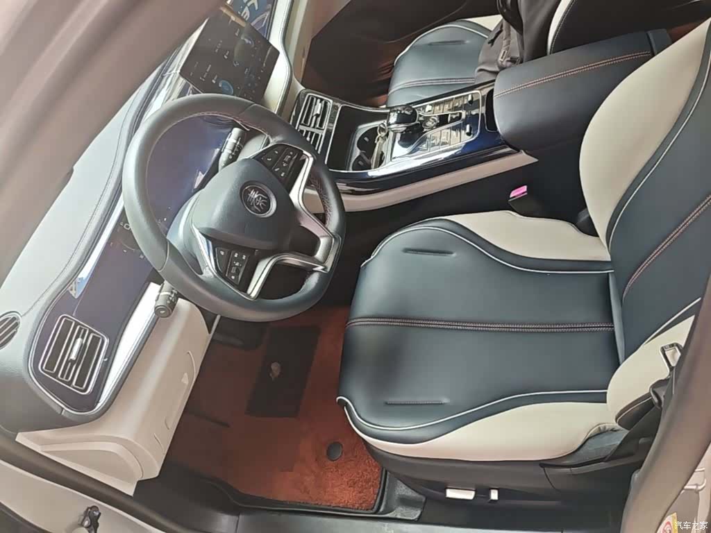 BYD Qin, 2022 16