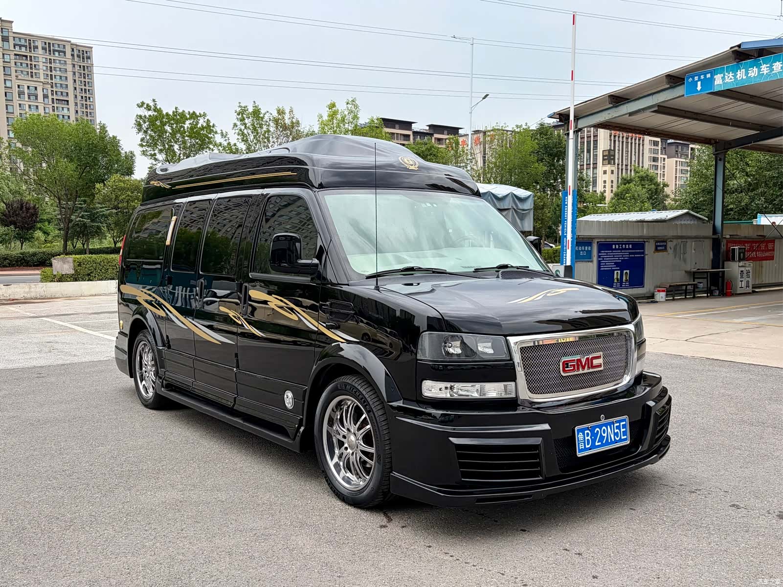GMC SAVANA