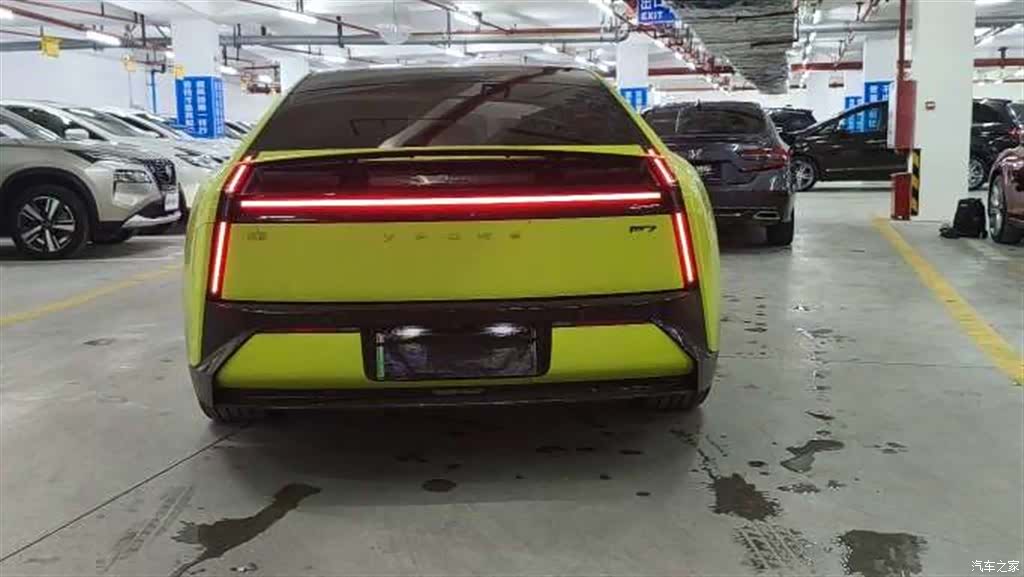 Xpeng P7, 2025 7