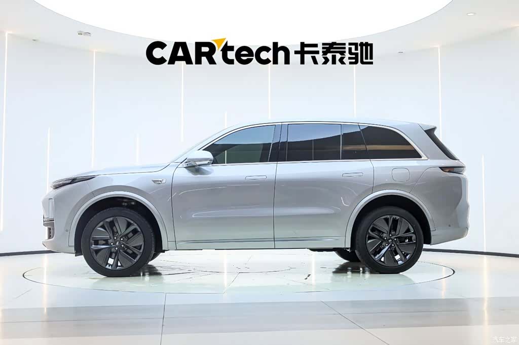 Li Auto L8, 2023 7