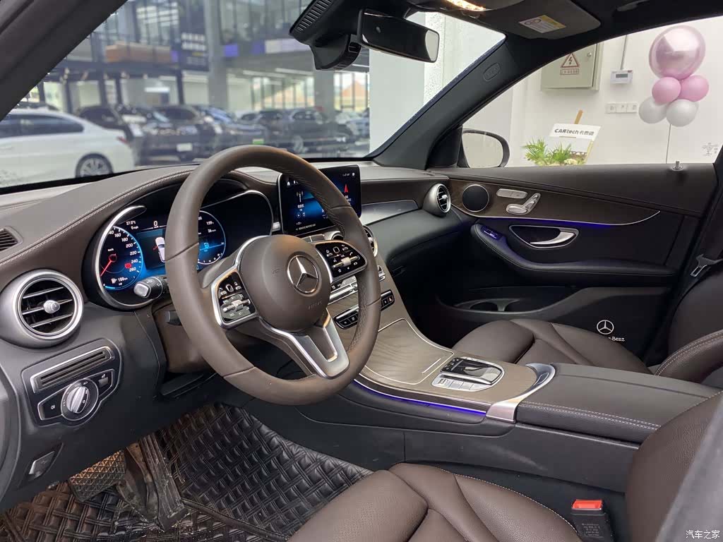 Mercedes-Benz GLC, 2022 все фото